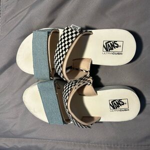 Vans sandals size 7